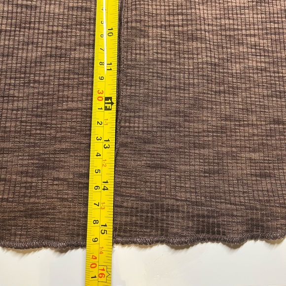 H&M Cropped Brown Top - Picture 3 of 5